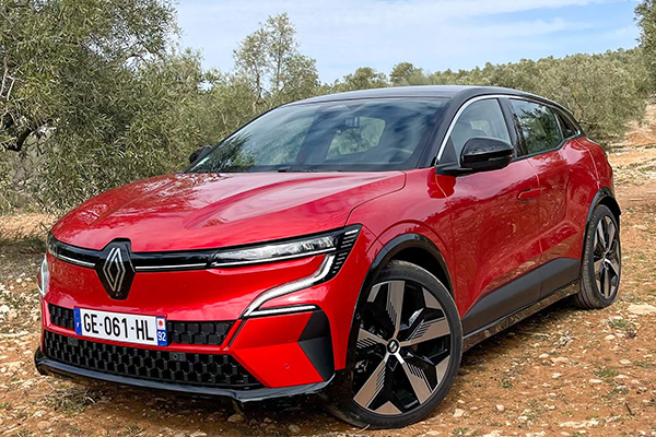 Renault na pneumatikách Goodyear