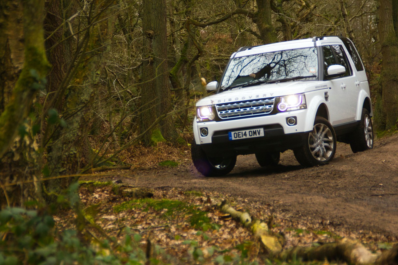 Land Rover Discovery fitted with Goodyear OE Tyres