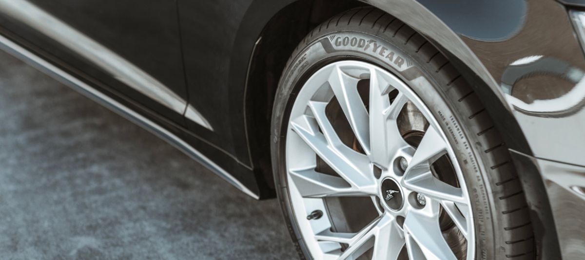 Goodyear tire Eagel F1 Asymmetric 6