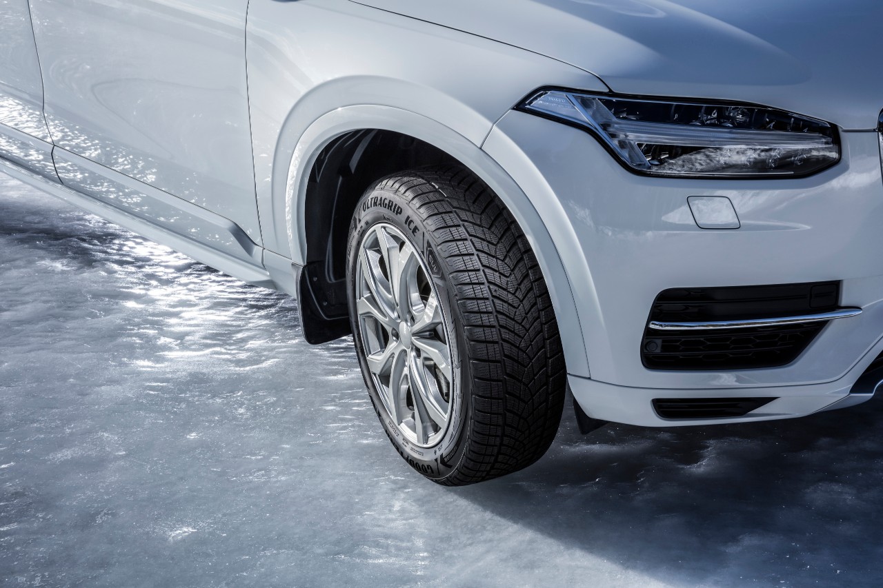 Goodyear Winter tyres in snow