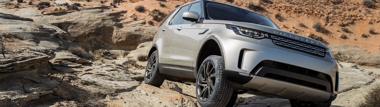 Land Rover équipée de pneumatiques Goodyear