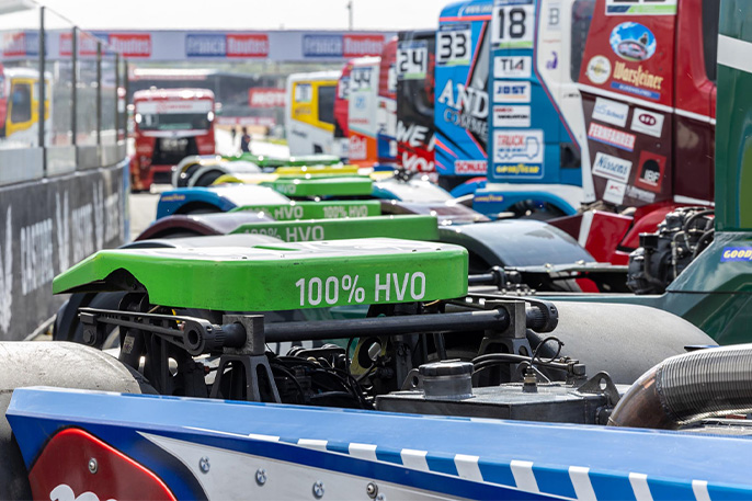 Goodyear guida la transizione ai carburanti sostenibili attraverso il truck racing