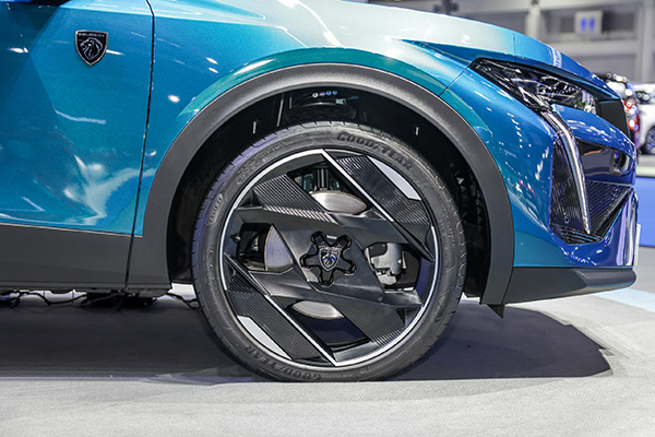 Peugeot op Goodyear banden